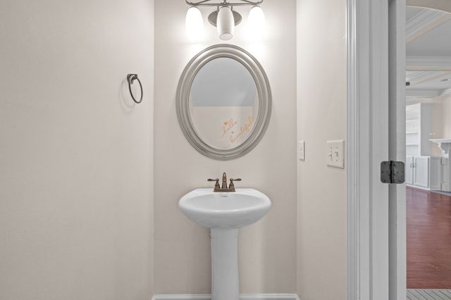 1214 Snowball Ln, Clarksville, TN 37042