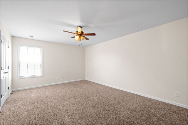 1214 Snowball Ln, Clarksville, TN 37042