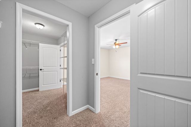 1214 Snowball Ln, Clarksville, TN 37042