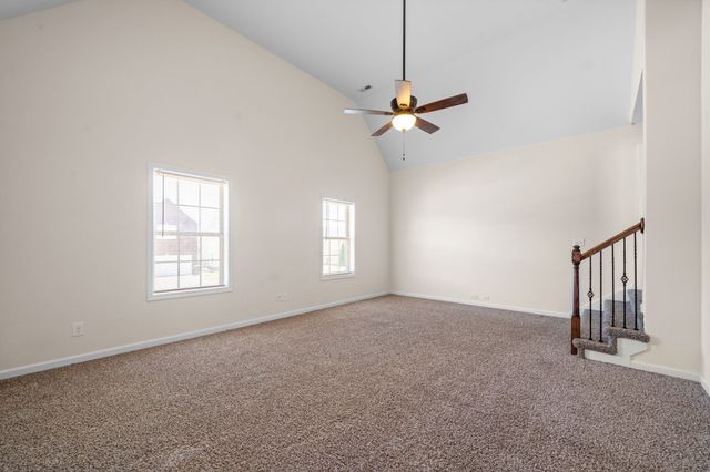 1214 Snowball Ln, Clarksville, TN 37042