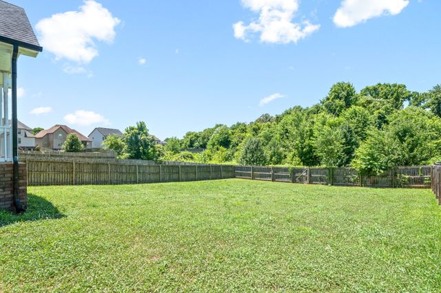 1214 Snowball Ln, Clarksville, TN 37042