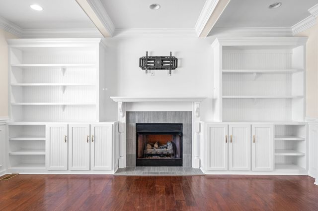 1214 Snowball Ln, Clarksville, TN 37042