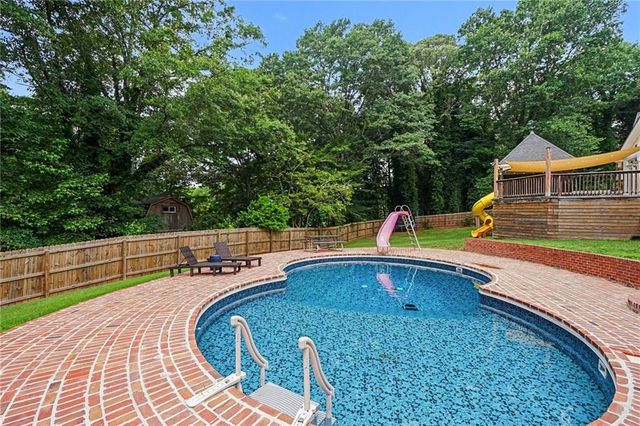 326 Fayette Drive, Winder, GA 30680
