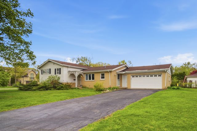 1322 Brook Lane, Glenview, IL 60025