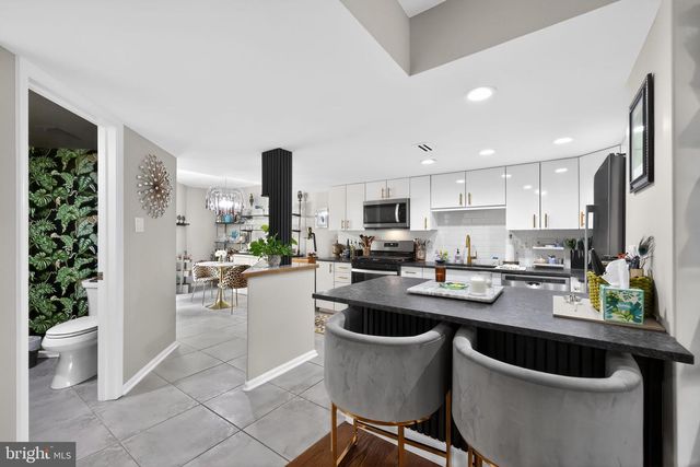 1411 CHANTICLEER, Cherry Hill, NJ 08003