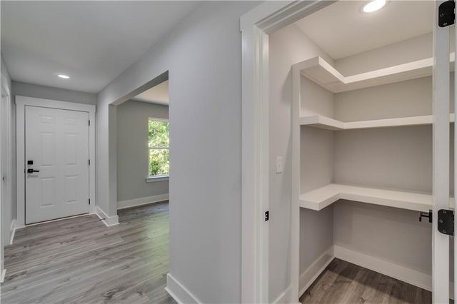 2389 A Highpoint Road, Snellville, GA 30078