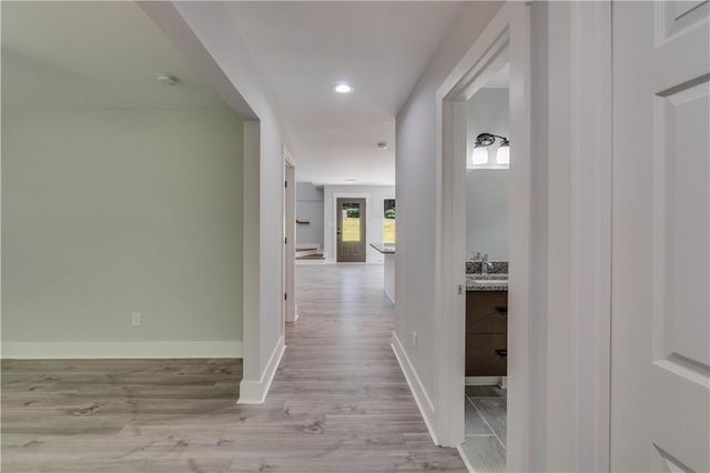 2389 A Highpoint Road, Snellville, GA 30078