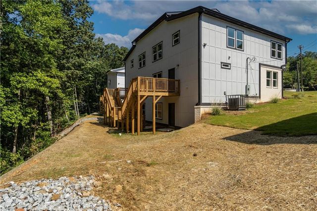 2389 A Highpoint Road, Snellville, GA 30078