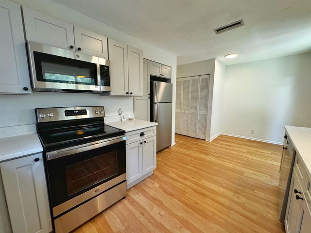 63 Dumas St, St Augustine, FL 32084