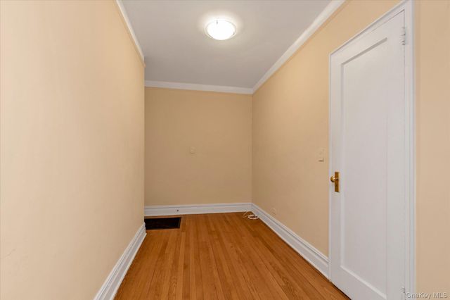 41-20 46 Street 4A, Sunnyside, NY 11104