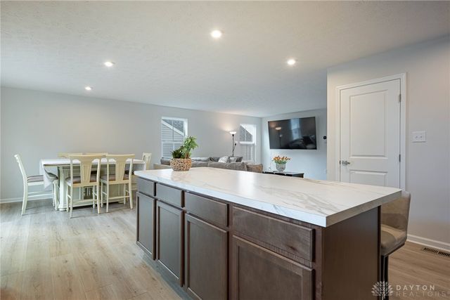 4156 Weeping Willow Drive, Dayton, OH 45404