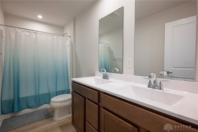 4156 Weeping Willow Drive, Dayton, OH 45404
