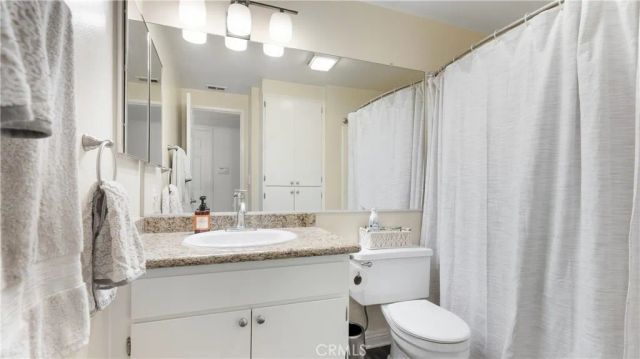 23921 Del Monte DR 34, Valencia, CA 91355