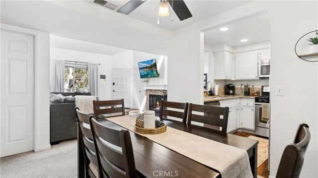 23921 Del Monte DR 34, Valencia, CA 91355