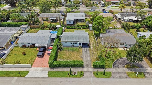 330 NE 59th Court, Oakland Park, FL 33334