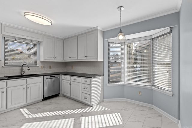 13209 Pleasant Forest Drive, Little Rock, AR 72212