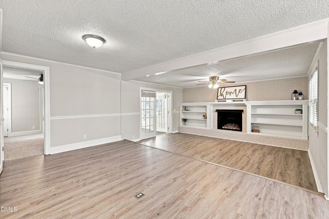 209 N Watauga Avenue, Dunn, NC 28334