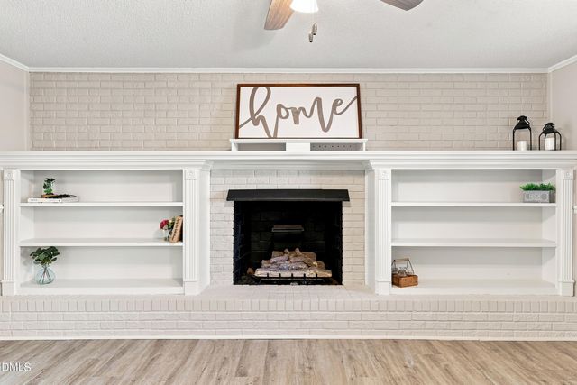209 N Watauga Avenue, Dunn, NC 28334