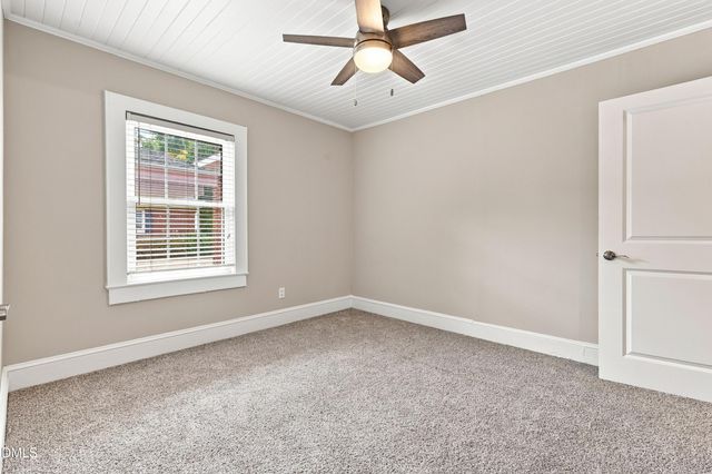 209 N Watauga Avenue, Dunn, NC 28334