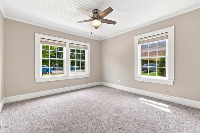 209 N Watauga Avenue, Dunn, NC 28334