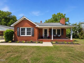 209 N Watauga Avenue, Dunn, NC 28334