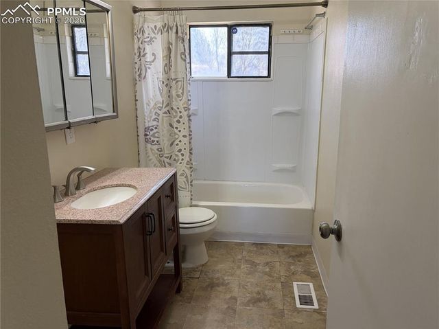 1109 Evergreen Drive, Colorado Springs, CO 80911