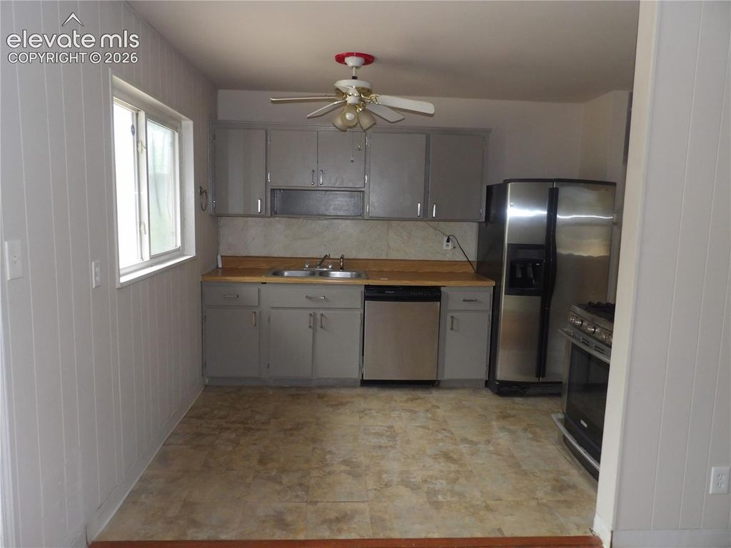 1109 Evergreen Drive, Colorado Springs, CO 80911 — photo 4