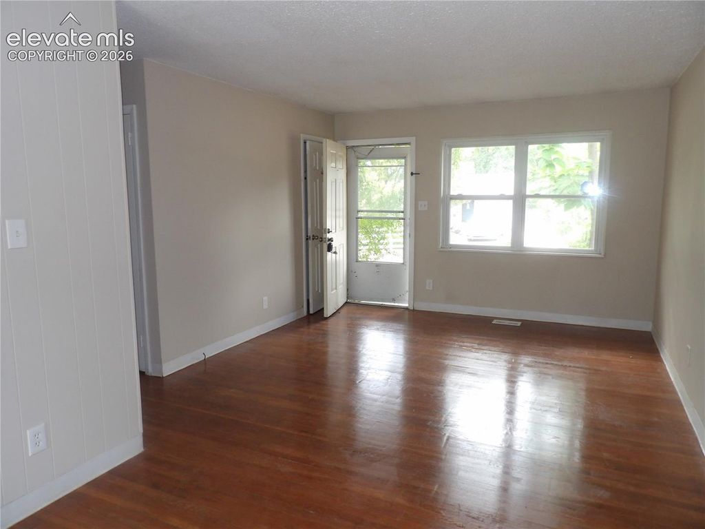 1109 Evergreen Drive, Colorado Springs, CO 80911 — photo 5