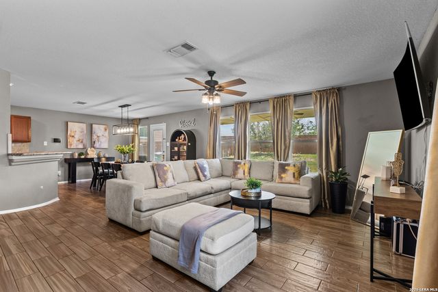 7310 Palomino Bay, San Antonio, TX 78252