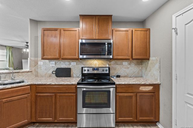 7310 Palomino Bay, San Antonio, TX 78252
