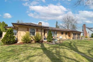 1465 Glendale Avenue, Saginaw Twp, MI 48638