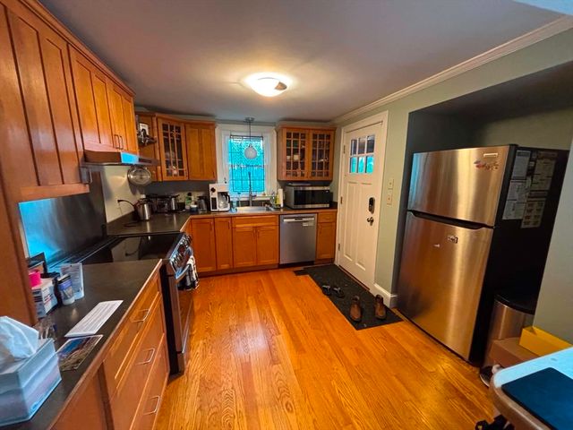 896 East St, Dedham, MA 02026