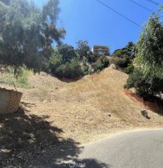4556 Ensenada, Woodland Hills, CA 91364