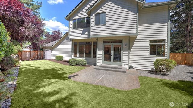 10711 177th Court NE, Redmond, WA 98052