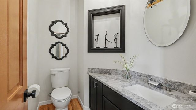 10711 177th Court NE, Redmond, WA 98052