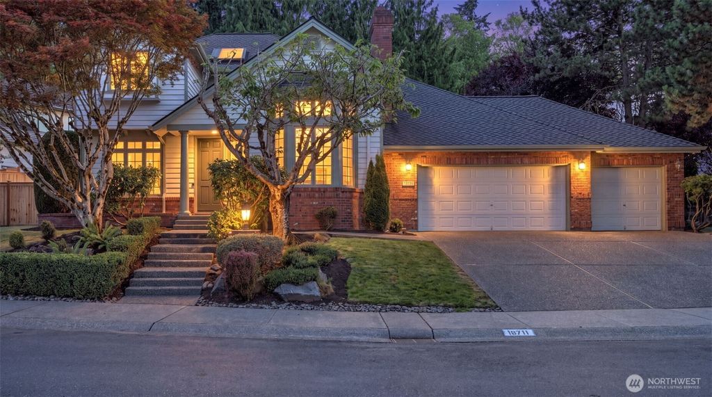 10711 177th Court NE, Redmond, WA 98052