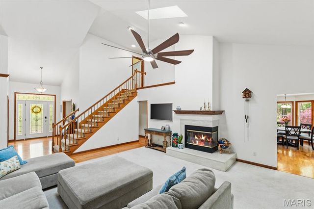 913 Glen Hollow Drive, O'fallon, IL 62269