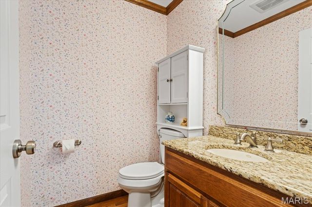 913 Glen Hollow Drive, O'fallon, IL 62269