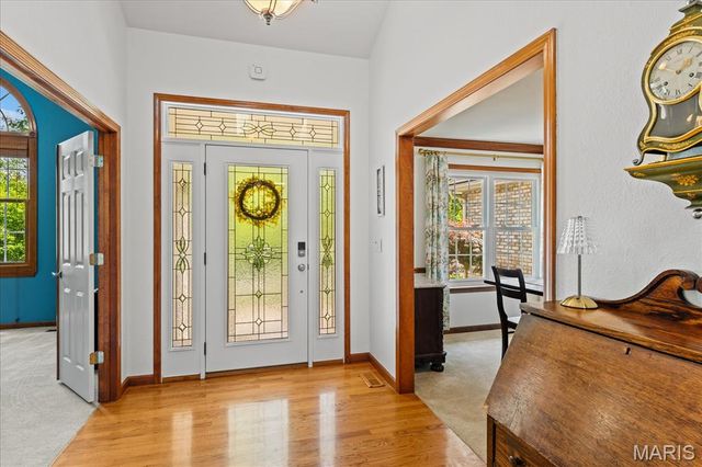 913 Glen Hollow Drive, O'fallon, IL 62269