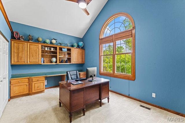 913 Glen Hollow Drive, O'fallon, IL 62269