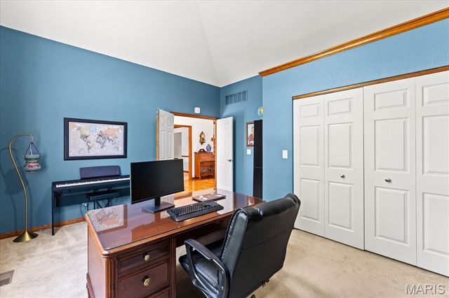 913 Glen Hollow Drive, O'fallon, IL 62269