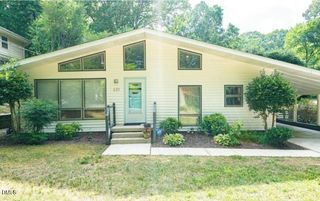 633 Stacy Street, Raleigh, NC 27607