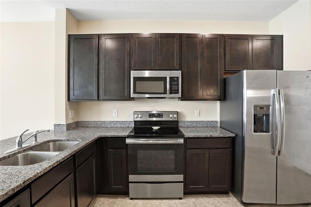 2428 SEVEN OAKS DRIVE, St Cloud, FL 34772