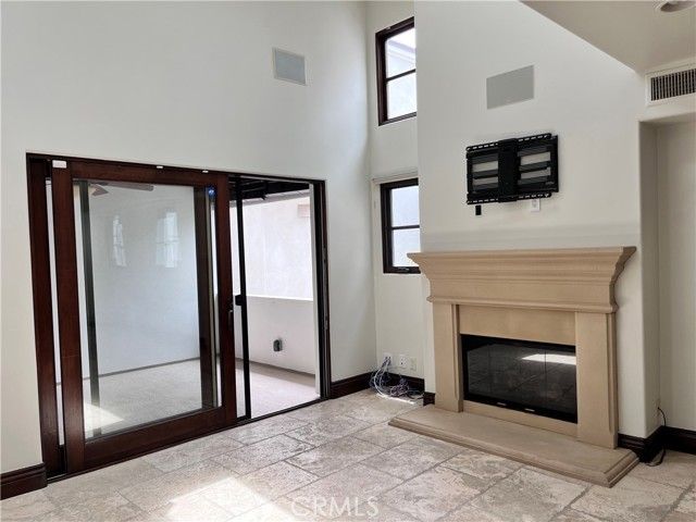 619 Poppy Avenue, Corona Del Mar (newport Beach), CA 92625