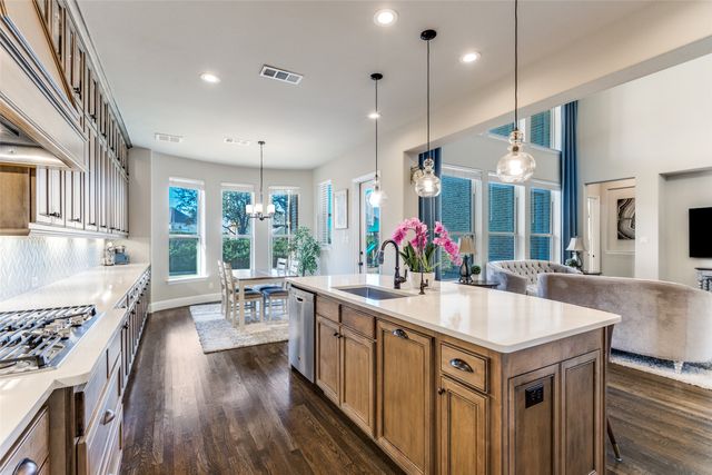 7247 Goose Creek Road, Frisco, TX 75036