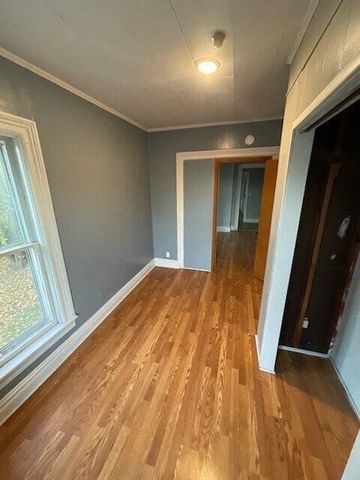 227 Douglas Avenue, Kalamazoo, MI 49007