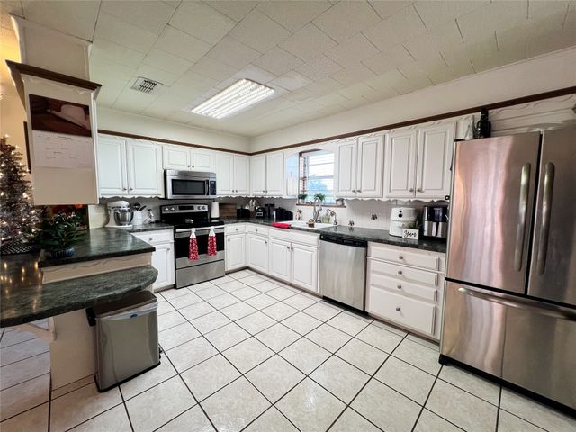 833 Smith Street, Aspermont, TX 79502