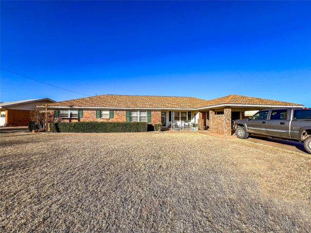 833 Smith Street, Aspermont, TX 79502