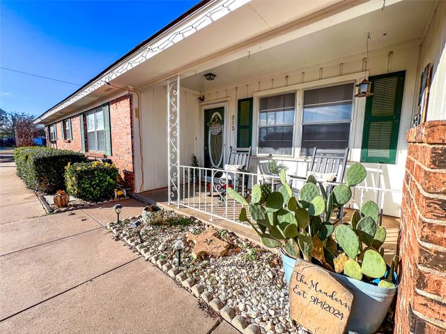 833 Smith Street, Aspermont, TX 79502