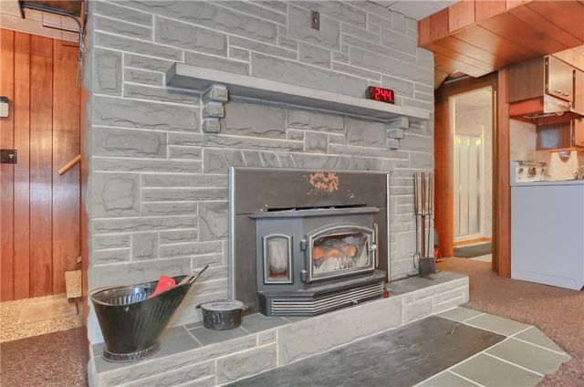 2749 Frew Mill Rd, Slippery Rock Twp, PA 16101